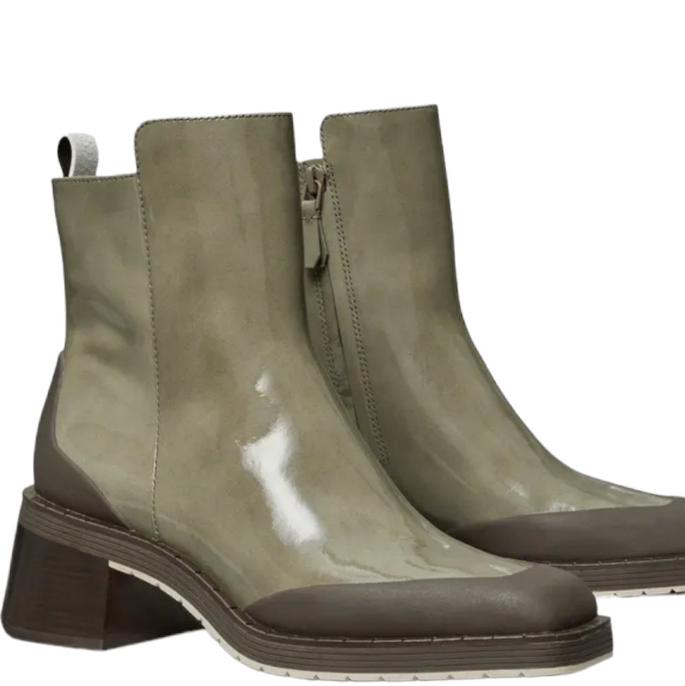 Tory Burch Expedition Mix Leather Ankle Boots... Size 6